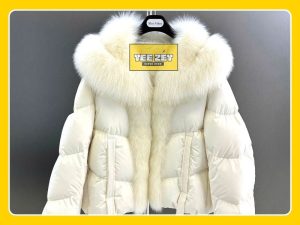 Xử lý áo lông vũ bị vón cục ngay tại nhà 
